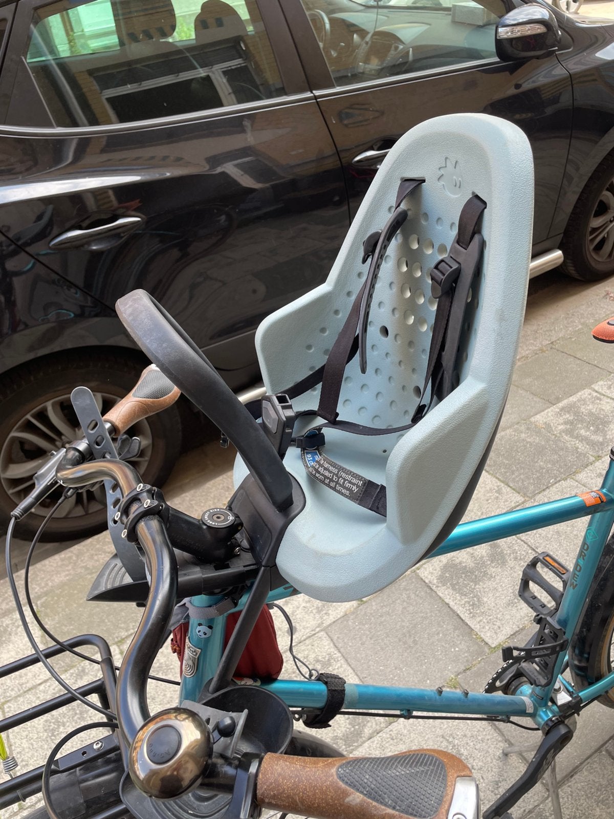 Fietsstoel Thule Yepp 2 mini stuurmontage met twee beugels, Fietsen en Brommers, Fietsaccessoires | Fietsstoeltjes, Ophalen, Gebruikt