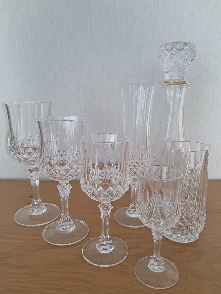 Glasservies Long Champ Cristal d'arc 67 stuks, Huis en Inrichting, Overige Huis en Inrichting, Zo goed als nieuw, Ophalen