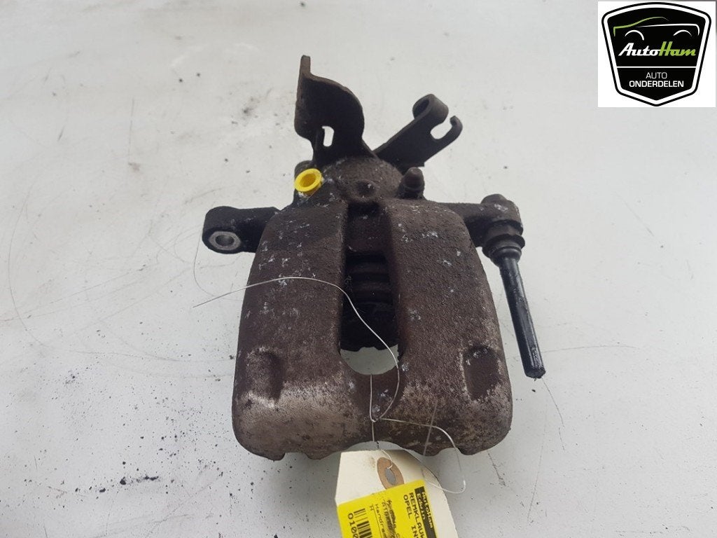 REMKLAUW RECHTS ACHTER Opel Insignia Sports Tourer, Gebruikt, Opel