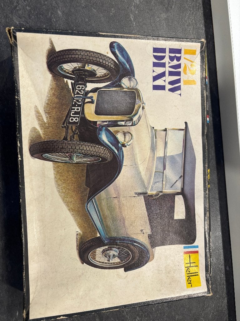 Heller BMW Dixi 1/24 modelbouw kit, Ophalen of Verzenden, Gebruikt, Heller