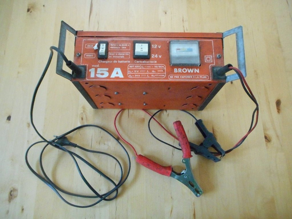 acculader 12V/24 V, Ophalen, Gebruikt