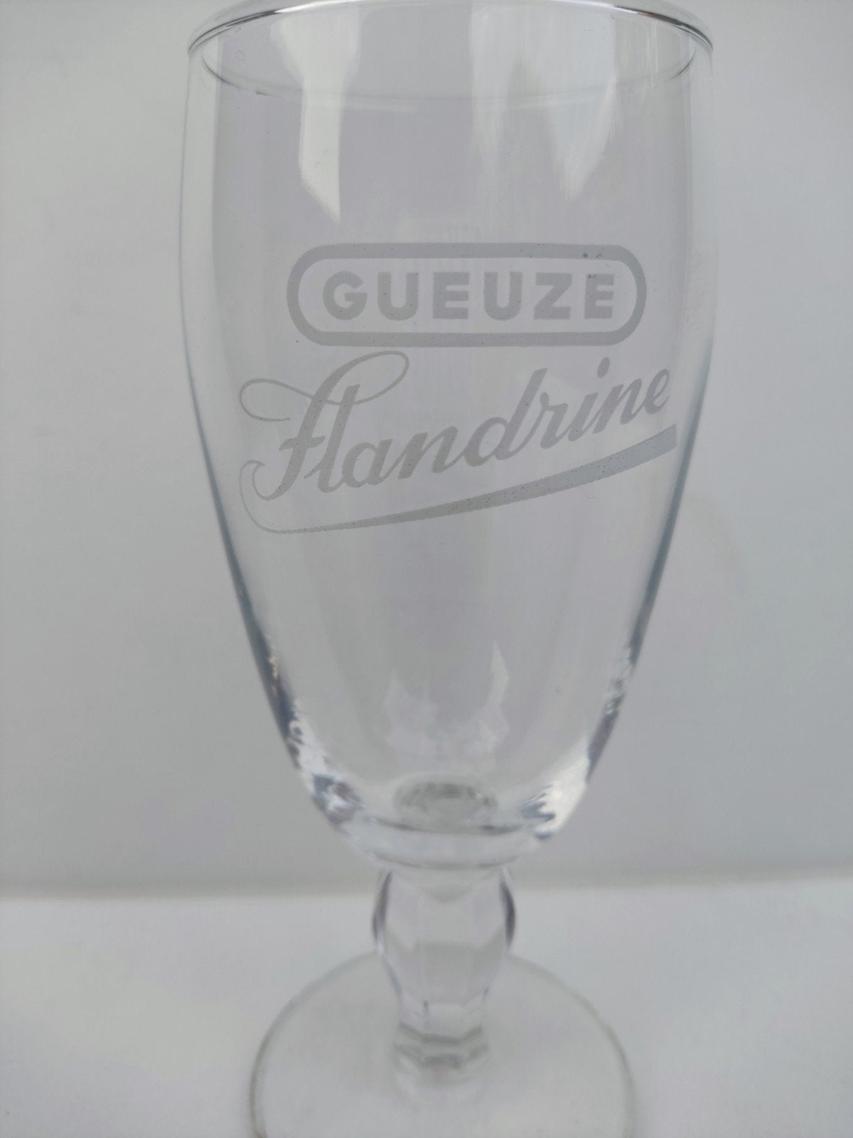 Gueuze Flandrine Vintage Bierglas – Oud Belgisch Glas op Voe, Ophalen, Gebruikt, Glas of Glazen, Overige merken