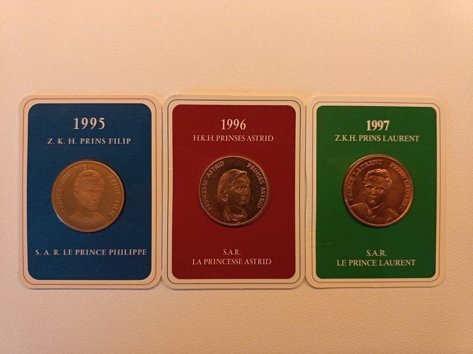 Set medailles koningshuis, Postzegels en Munten, Ophalen of Verzenden