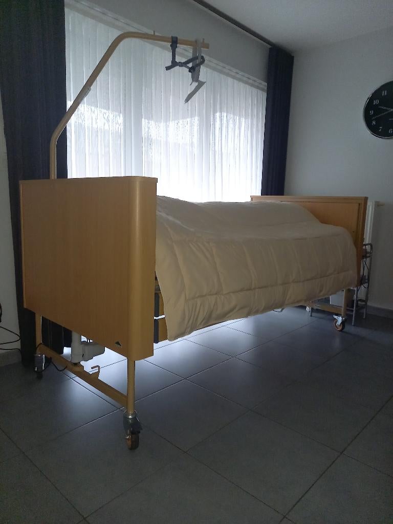 Hoog laag bed elektrisch, Huis en Inrichting, Slaapkamer | Bedden, Ophalen, Verstelbaar, 90 cm, Overige kleuren