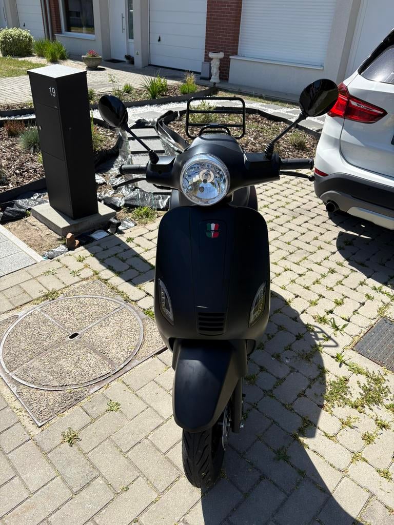 Gts toscana A klasse, Fietsen en Brommers, Ophalen, Zo goed als nieuw, Benzine