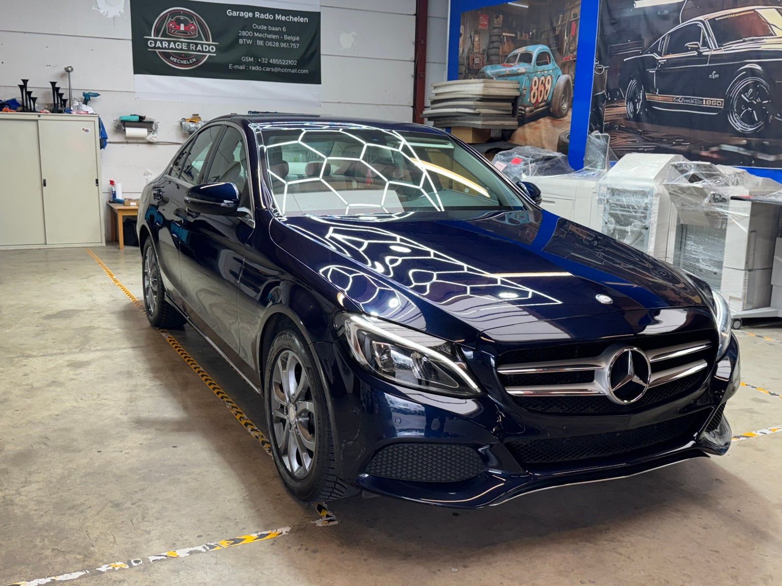 Mercedes C200 sedan, Achterwielaandrijving, 4 cilinders, Blauw, Leder