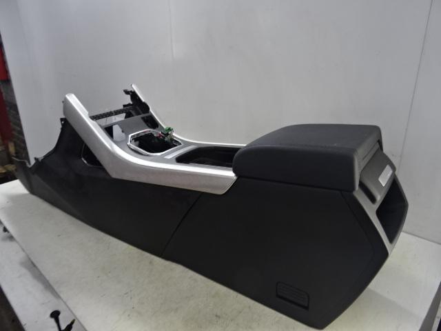 MIDDENCONSOLE Range Rover Evoque (LVJ / LVS), Gebruikt, Land Rover