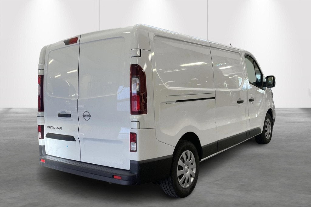 Nissan Primastar L2H1 2.0 dCi 150 N-Connecta 3.0T, Voorwielaandrijving, 4 deurs, Stof, 4 cilinders