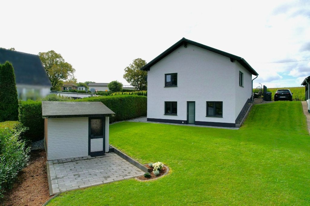 Rustig gelegen, vrijstaand woonhuis in de Eifel, Immo, 129 m², Woonhuis, Duitsland, Dorp
