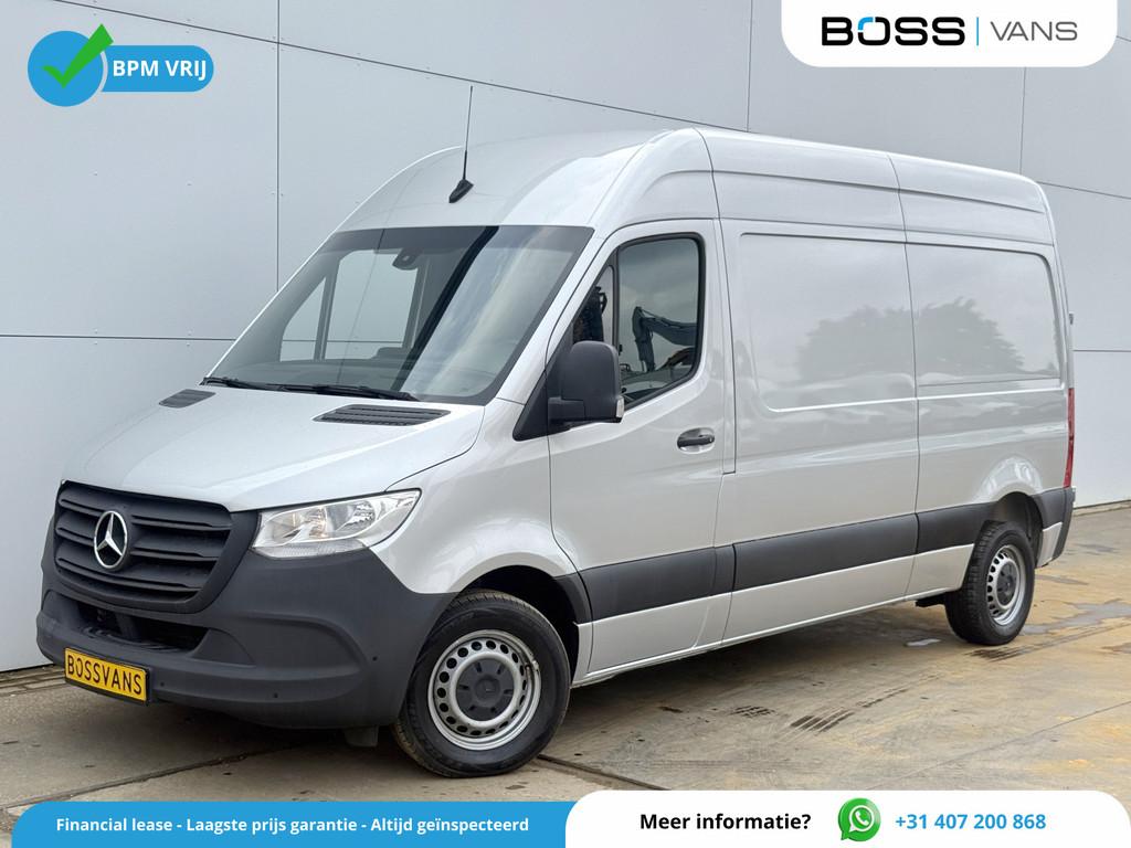 Mercedes-Benz Sprinter 215 1.9 CDI Automaat L2H2 MBUX Climat, Auto's, Gebruikt, 4 cilinders, Mercedes-Benz, Bedrijf