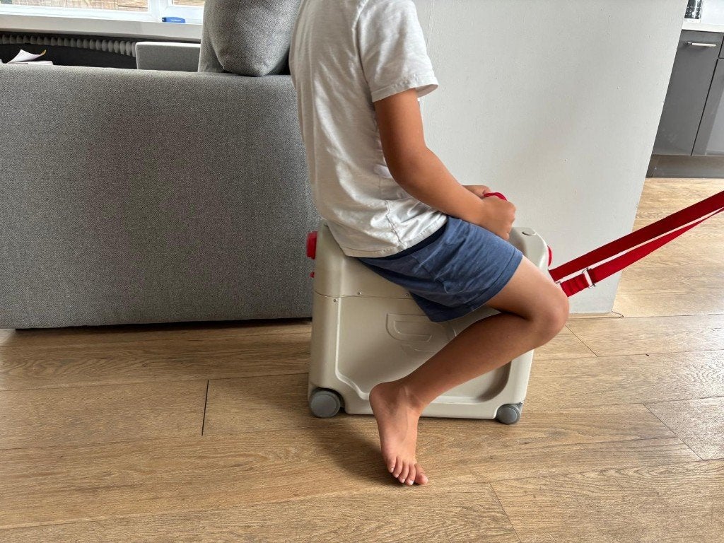 Valise cabine 3-en-1 Jetkids by Stokke, Enfants & Bébés, Enlèvement, Utilisé
