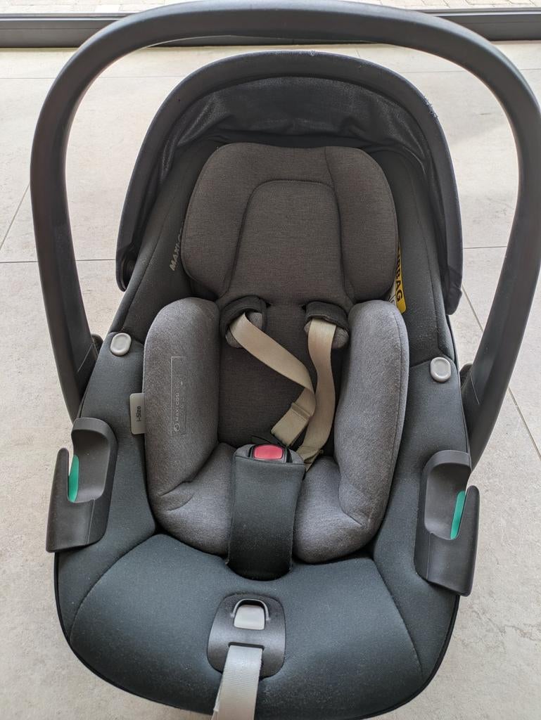 Maxi cosi pebbles 360, Kinderen en Baby's, Autostoeltjes, Ophalen