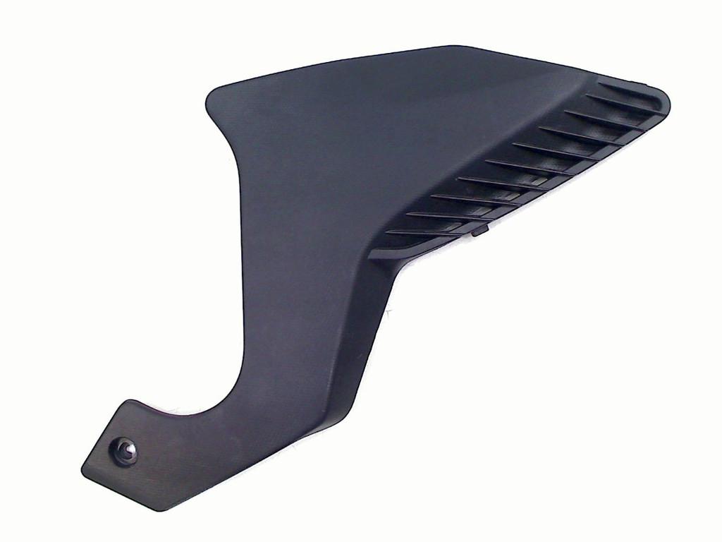 FRAME COVER Honda VFR 1200 F (VFR1200 + DCT) (01-1970/-), Dhr. S. di Majo, Utilisé, Info@cama-motorparts.nl, P.J. Troelstraweg 8 8
3144 CX  MAASSLUIS, NL