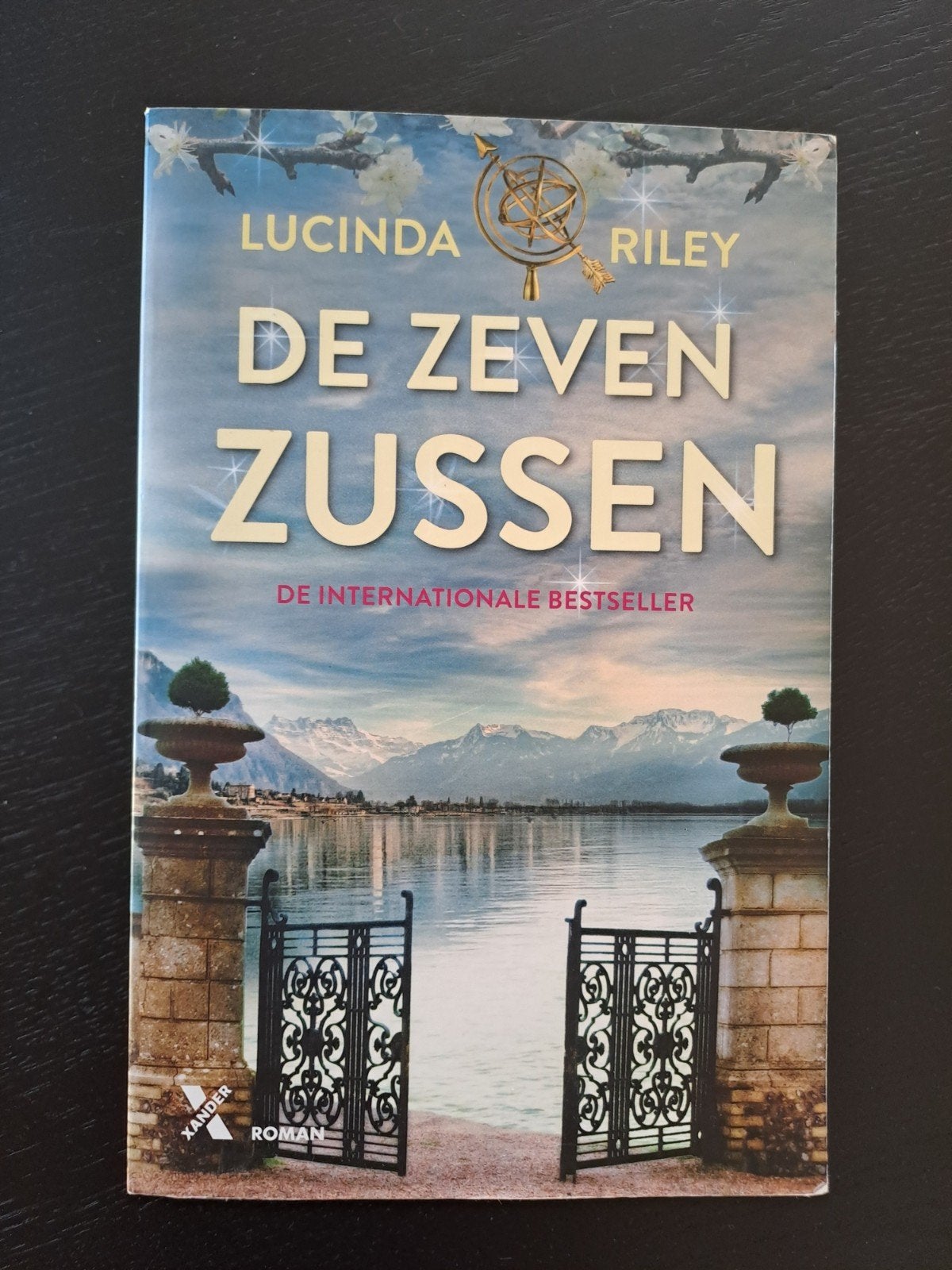 Lucinda Riley - De zeven zussen, Boeken, Literatuur, Ophalen of Verzenden, Lucinda Riley