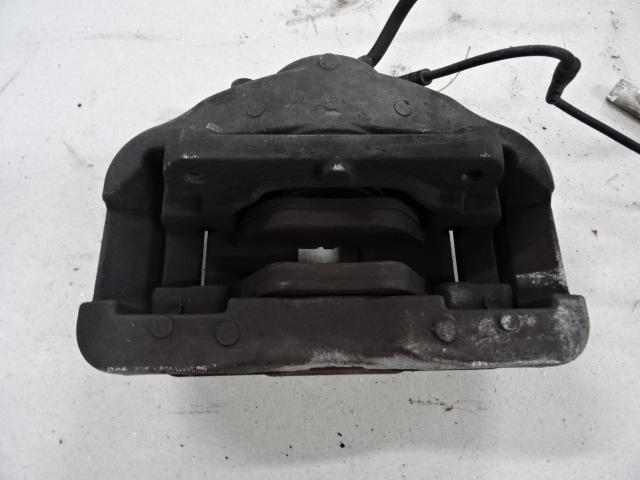 REMKLAUW LINKS VOOR BMW 5 serie (E60) (12-2001/03-2010), Gebruikt, Mevr. I. Hauben, BMW, Rue de l'Espoir 34 34
4030  GRIVEGNÉE, BE