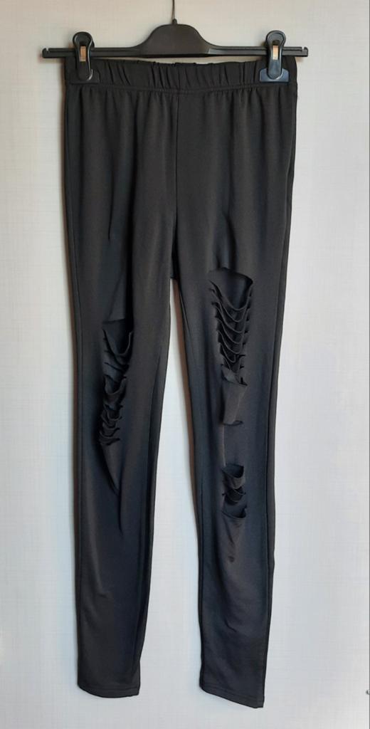 L.B.C sexy gescheurde legging "S", Legging, L.B.C, Maat 36/38 (S), Zwart