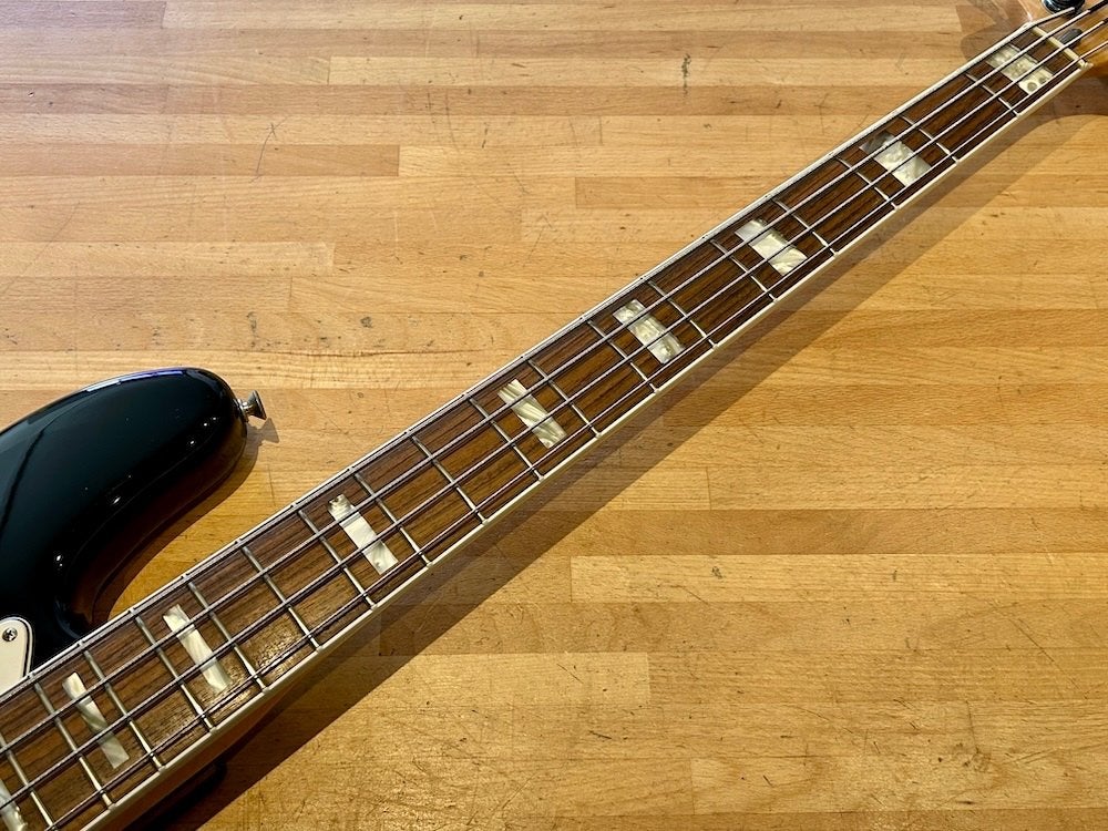 Fender 2018 Classic Series ‘70s Jazz Bass Black + Gigbag , Électrique, Enlèvement ou Envoi, Burg. Philipslaan 108-110, 3680 Maaseik