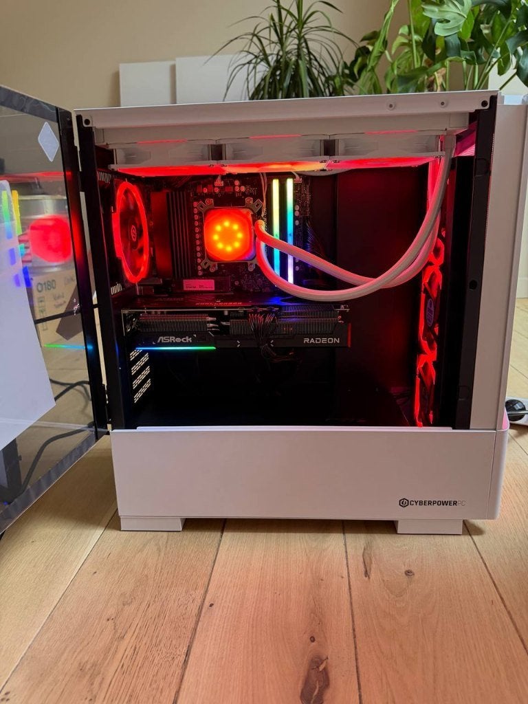 CyberPower Luxe Gaming PC | RX 9070 XT | 9800X3D | 32GB DDR5, Ophalen, 32 GB, Nieuw, CyberPower