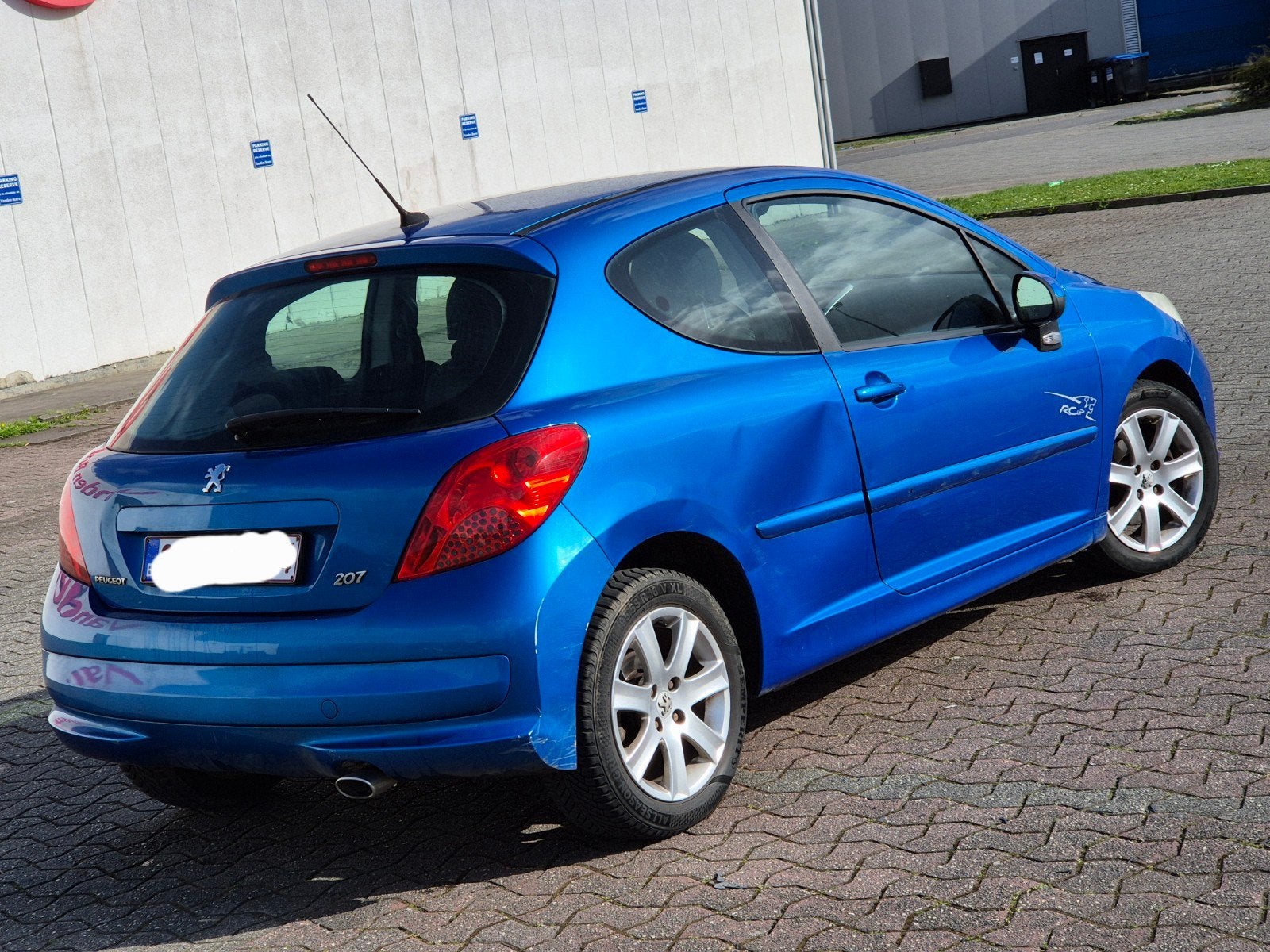 Peugeot 207 16hdi 81kw 220mkm RCUP clima 1700€, Auto's, Peugeot, 1600 cc, Particulier, 81 kW, Euro 4
