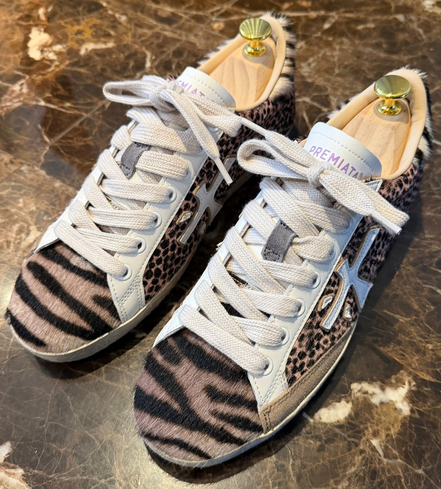 Espadrilles Premiata en peau de poney taille 39, Vêtements | Femmes, Enlèvement ou Envoi, Rose, Sneakers et Baskets, Comme neuf