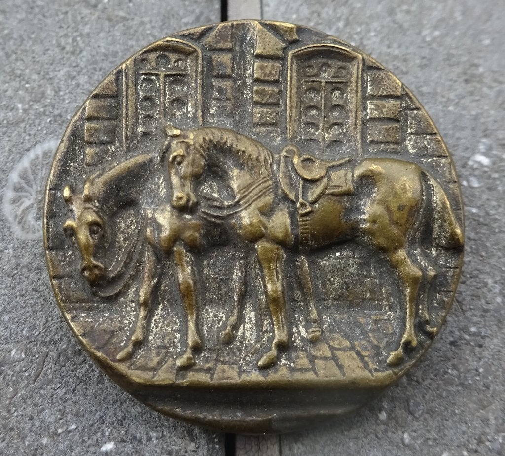 EQUITATION / CHEVAUX - BOUTON, Collections, Envoi, Armée de terre, Emblème ou Badge