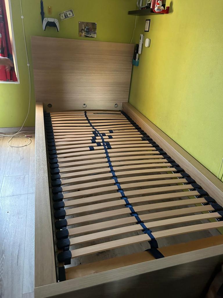 Ikea bed 90x200 met lattenbodem en matras, Enlèvement, Comme neuf