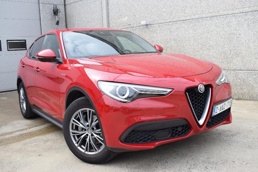 alfa romeo stelvia 2.2 TD, Auto's, Alfa Romeo, Automaat, Achterwielaandrijving, Leder en Stof, Bedrijf