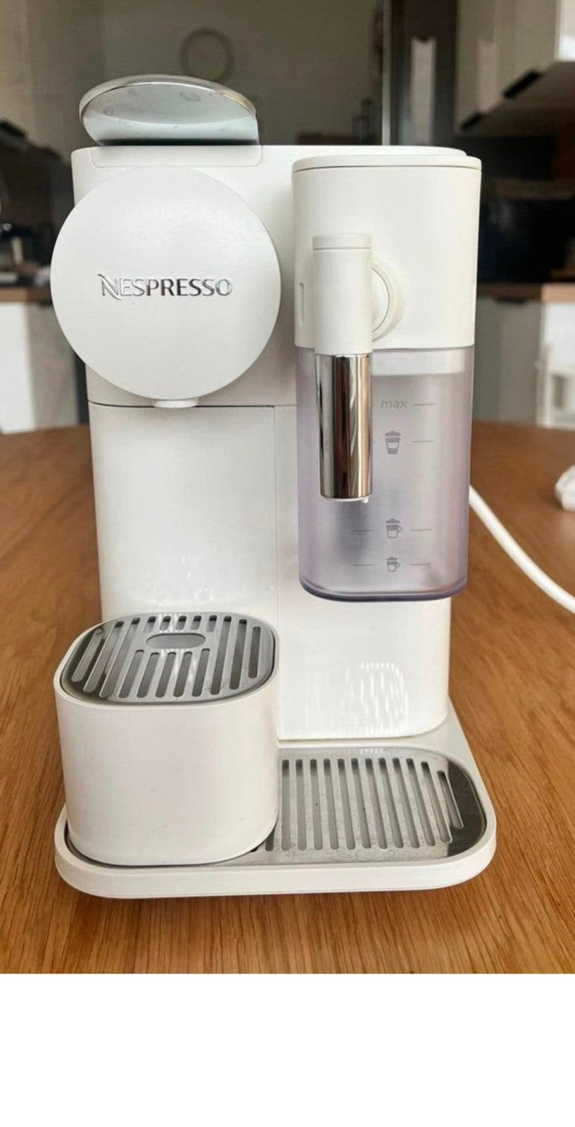 DeLonghi Nespresso Lattissima One witte koffiemachine, Elektronische apparatuur, Ophalen, Zo goed als nieuw