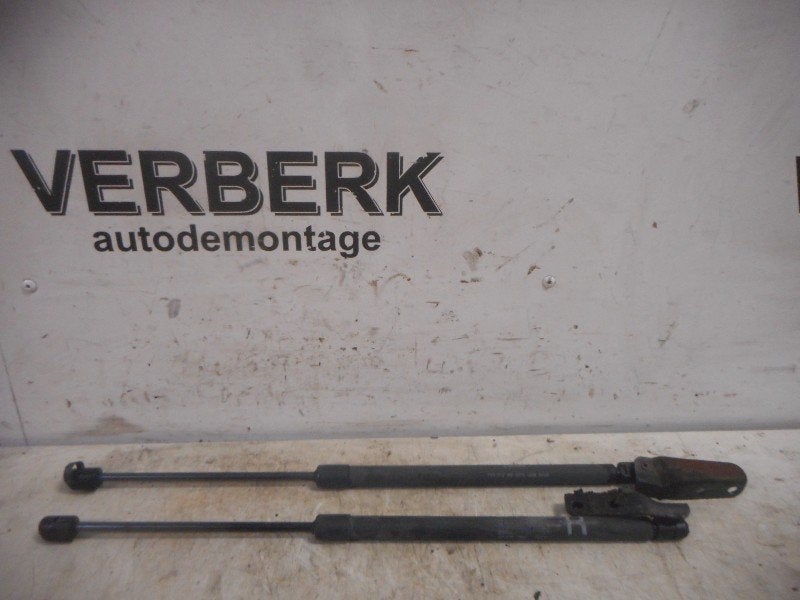 GASDRUKVEERSET ACHTER Opel Agila (B) (81860-51k00), Gebruikt, Opel, Opel Automobile GmbH, Kontakt-opel@opel.com