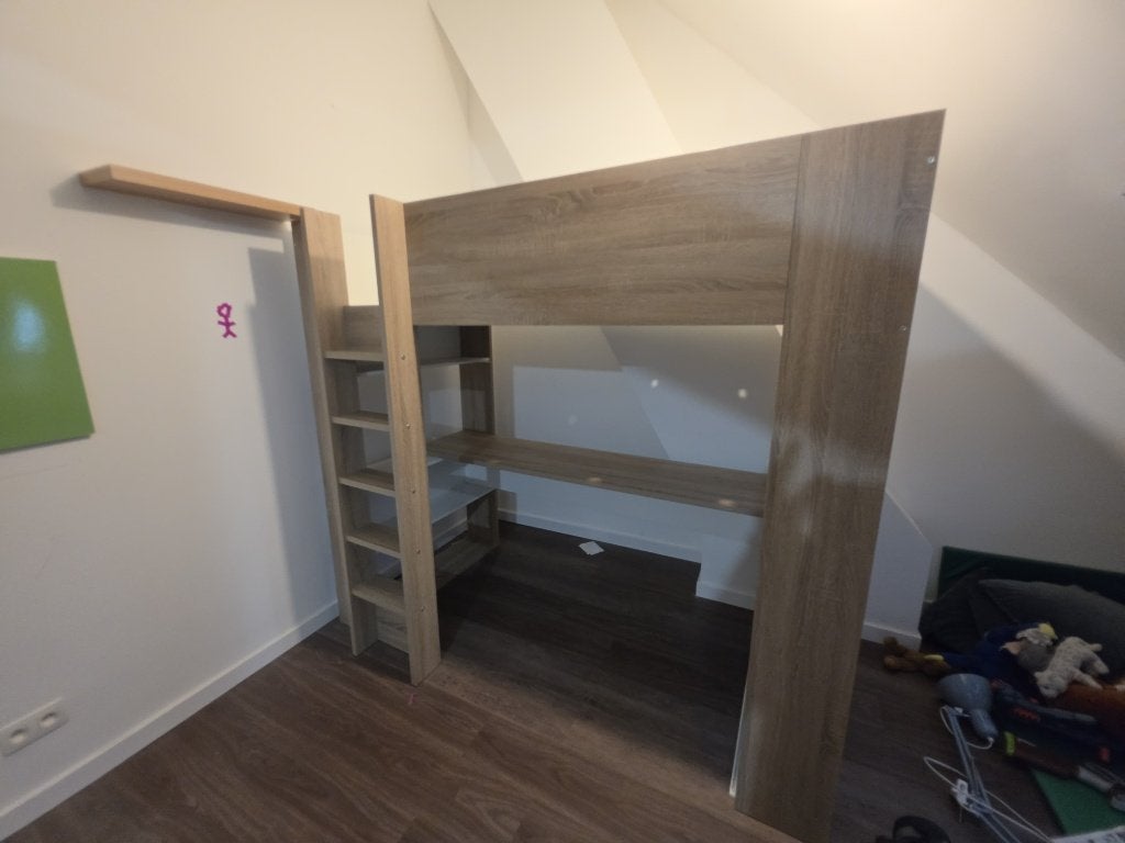 Lit mezzanine Beau 90x200 avec bureau, Enfants & Bébés, Chambre d'enfant | Lits superposés & Lits mezzanines, Enlèvement, Comme neuf
