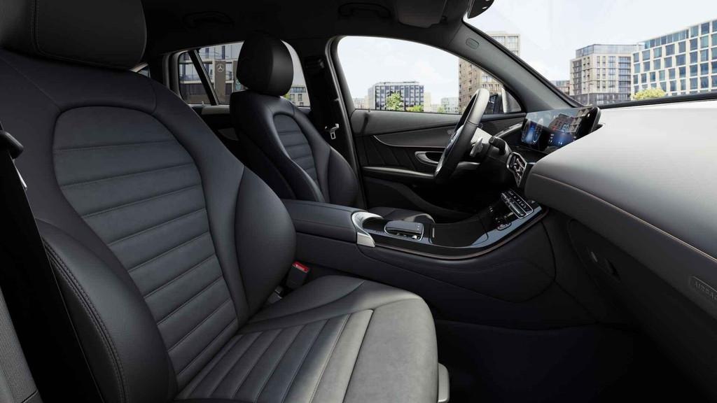 Mercedes-Benz EQC-Klasse 400 4MATIC SUV AMG Line | Smartphon, Auto's, Automaat, Stof, 80 kWh, 408 pk