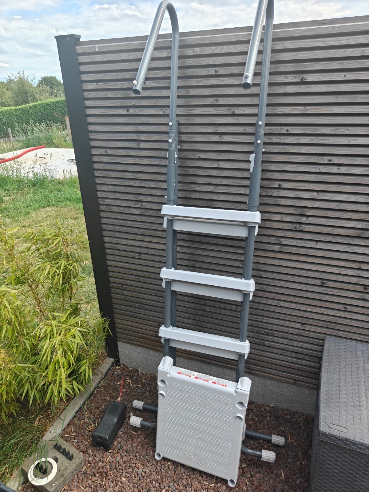 Intex xtr trap voor bad 1.3m, Ophalen
