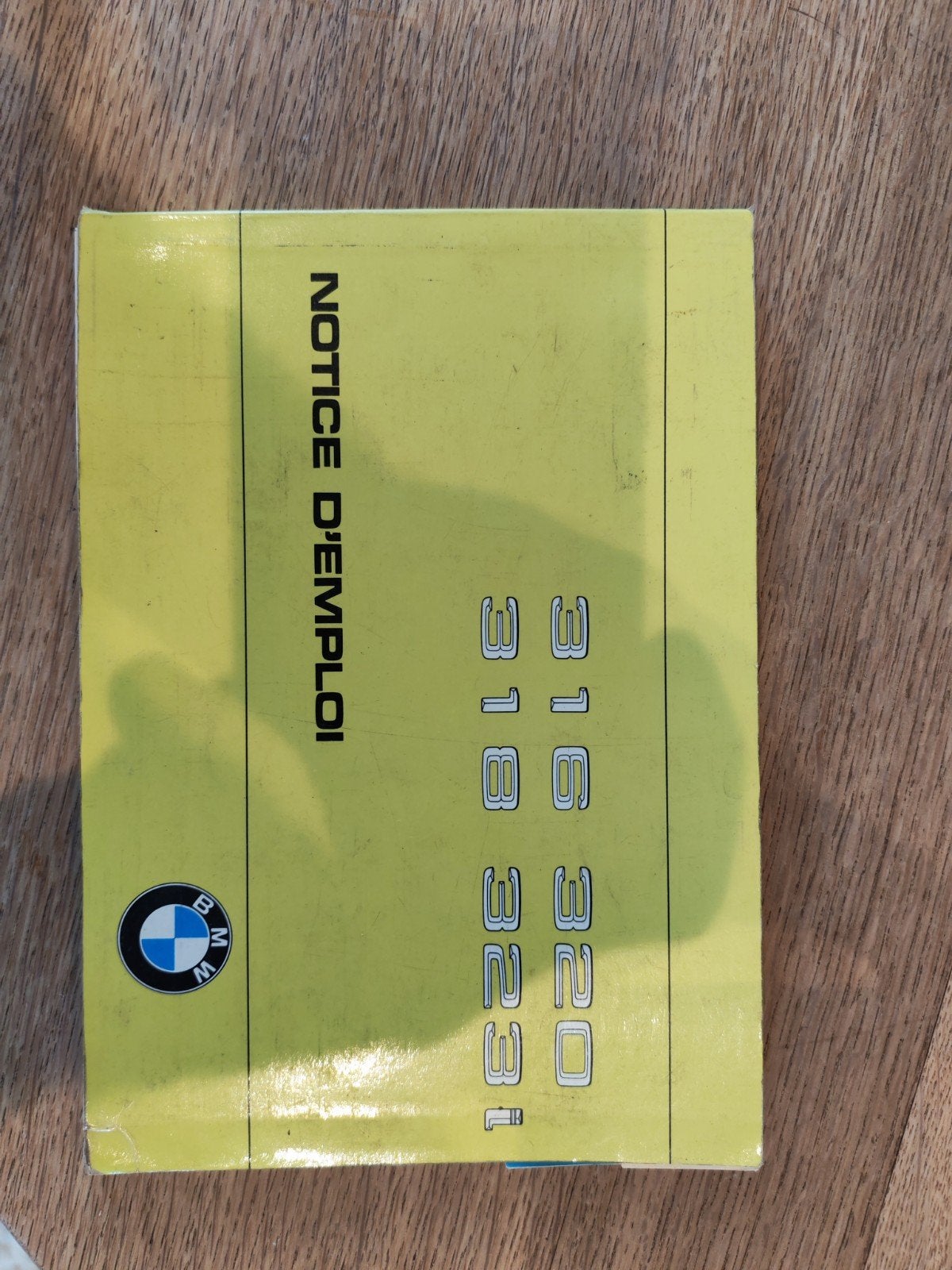 Notice d'emploi BMW 316, 318, 320, 323i