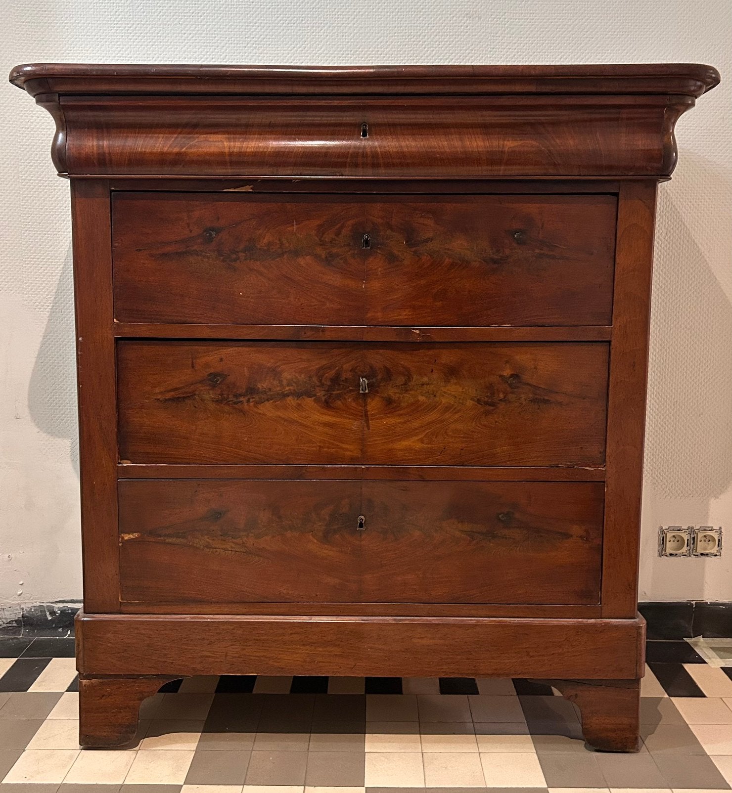 Commode ancienne Acajou, Enlèvement