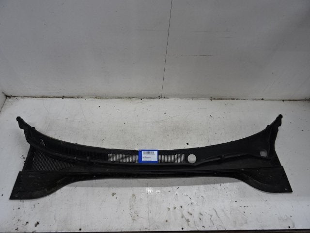 SIERLIJSTEN VOORRUIT Hyundai Tucson (TL) (01-2015/05-2023), Hyundai Motor Deutschland GmbH, Gebruikt, Voor, Kaiserleipromenade 5
63067  Offenbach am Main, DE