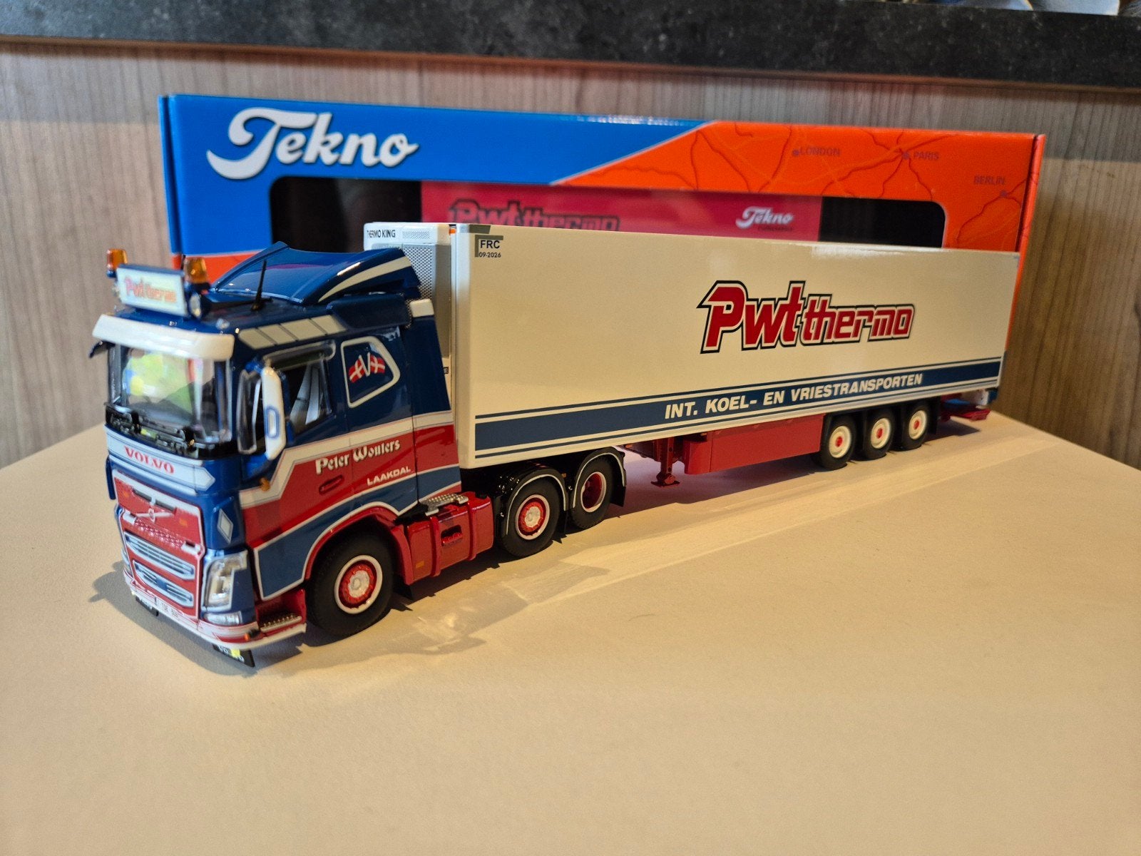 Model Tekno 1 50 Peter Wouters Volvo, Ophalen of Verzenden
