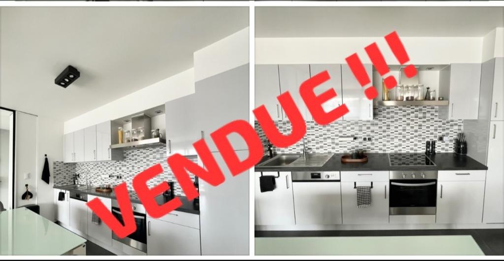 Uitgeruste keuken, Ophalen, Enkelwandige keuken, Hoogglans of Gelakt, Composiet