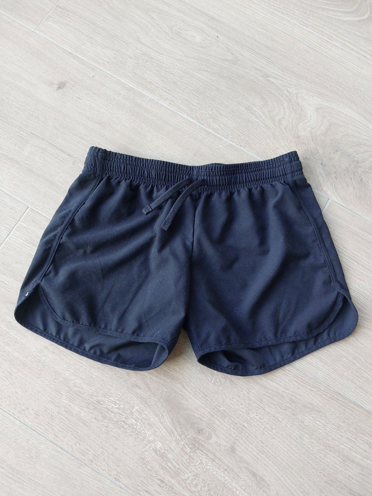 sport. short mt 158 12 a 13 jaar., Kinderen en Baby's, Meisje, Sport- of Zwemkleding, Ophalen of Verzenden, Zo goed als nieuw