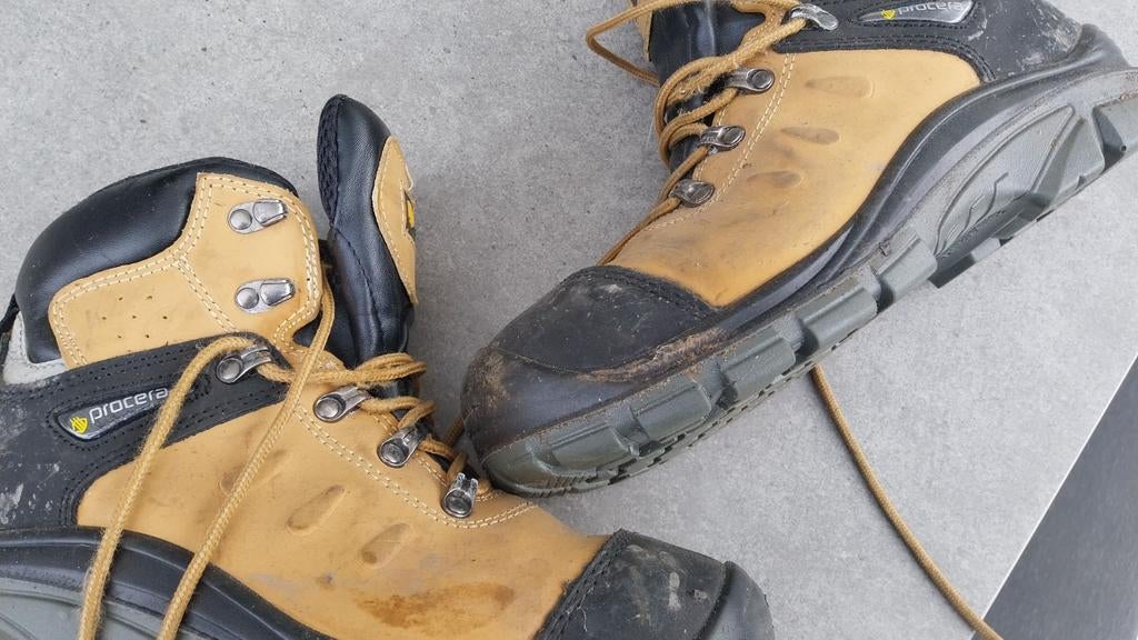 Werkschoenen met stalen neus, Tuin en Terras, Ophalen of Verzenden