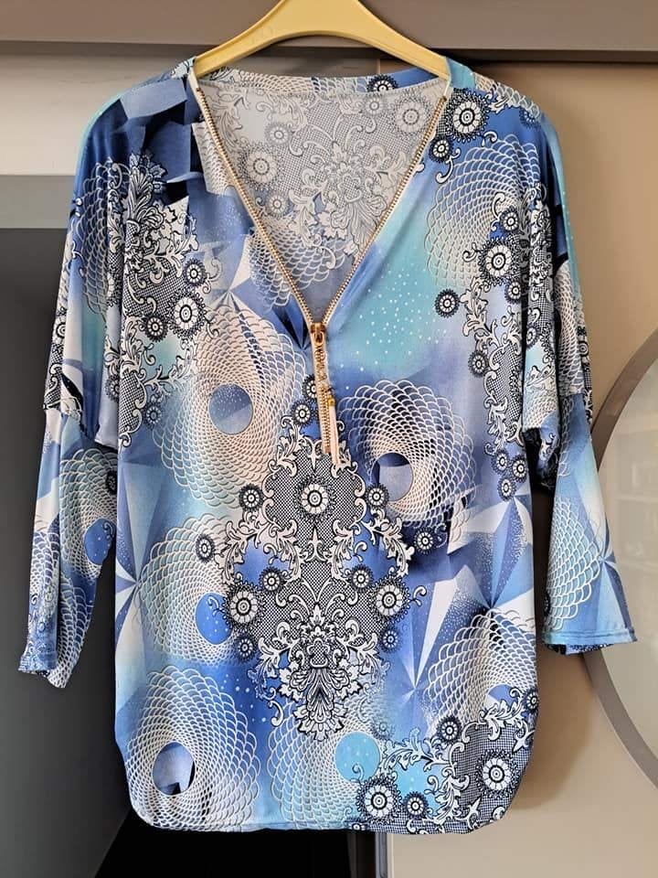 Blouse met vleermuismouwen, blauw, M/L, Kleding | Dames, Blouses en Tunieken, Zo goed als nieuw, Maat 38/40 (M), Blauw, Ophalen of Verzenden