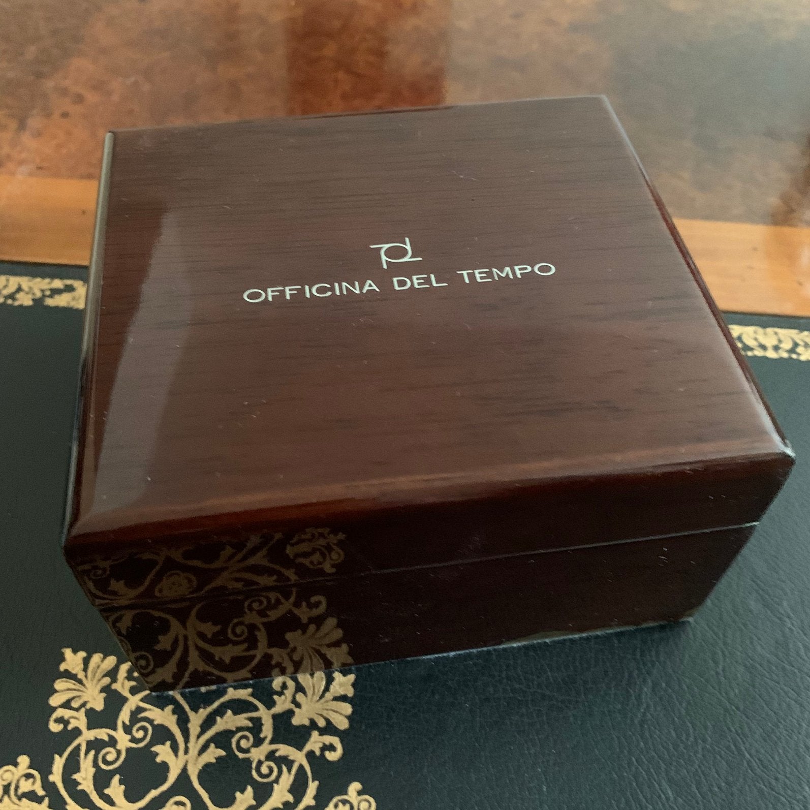 Coffret montre Officina Del Tempo bois, Bijoux, Sacs & Beauté, Accessoires Autre, Utilisé, Enlèvement ou Envoi