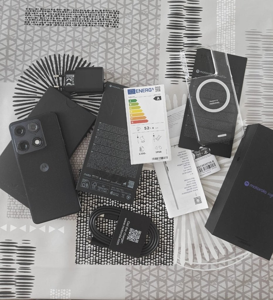 Motorola Signature 512GB pantone carbon, Télécoms, Enlèvement ou Envoi