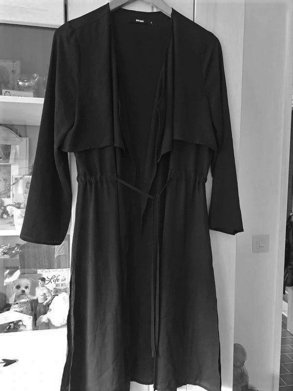 Bik Bok : nieuw zwart afslankende lange blouse of vest mt S, Zwart, Nieuw, Ophalen of Verzenden, Maat 36 (S)