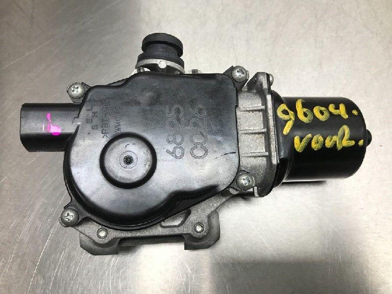 RUITENWISSERMOTOR VOOR Mazda 2 (DJ / DL) (|6825C026|), Gebruikt, Dhr. M. Roggen, Mazda, Marinus@Japoto.nl