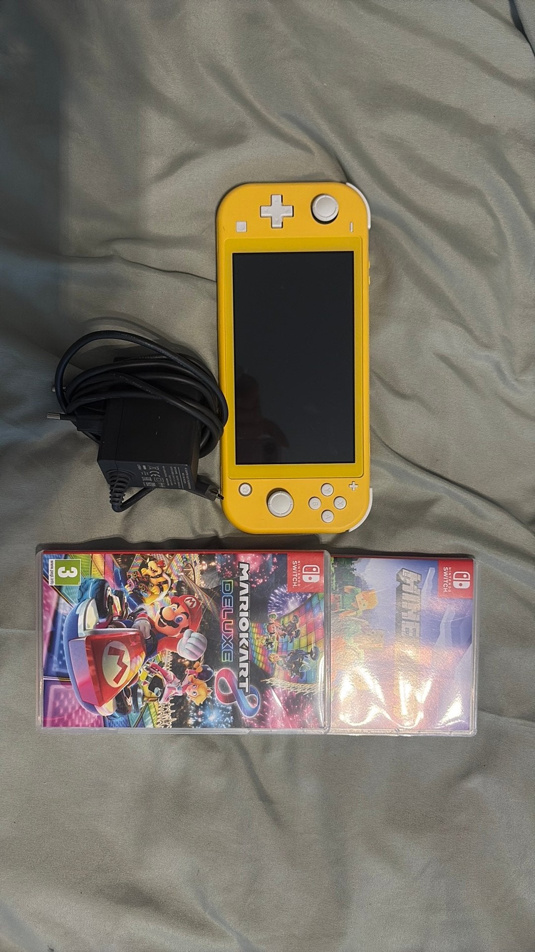 Nitendo switch jaune, Enlèvement ou Envoi, Jaune, Comme neuf