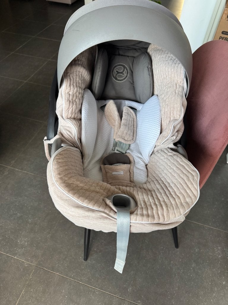 Cybex maxicosi et isofix, Enfants & Bébés, Sièges auto, Utilisé, Autres marques, Isofix, Dossier réglable, Enlèvement