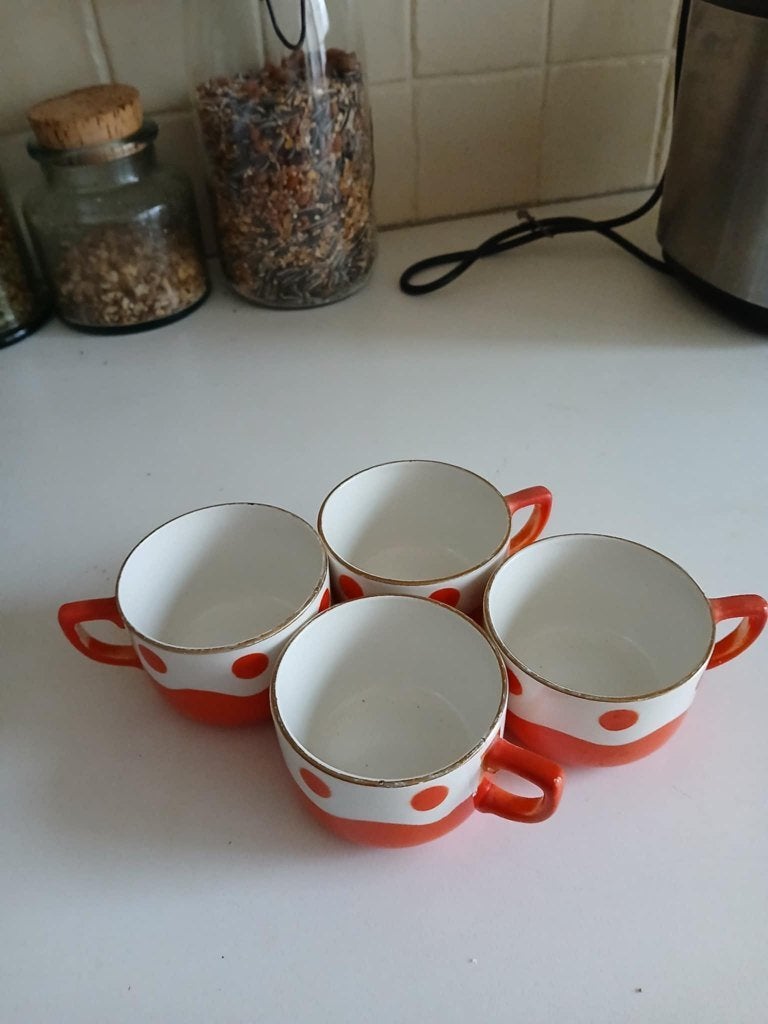 4 antieke DIGOIN SARREGUEMINES bekers, Antiek en Kunst, Ophalen