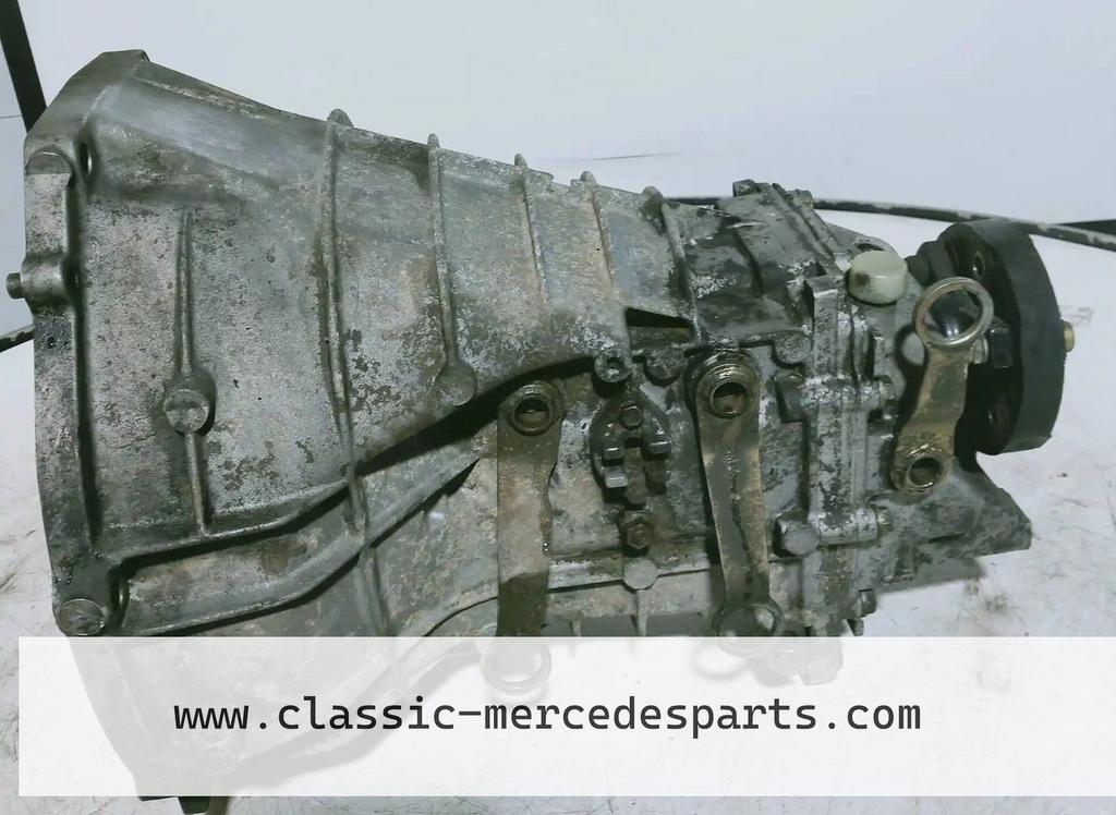 Handgeschakelde 4-bak Mercedes w123 benzine (m102), Autos : Pièces & Accessoires, Transmission & Accessoires, Mercedes-Benz, Utilisé