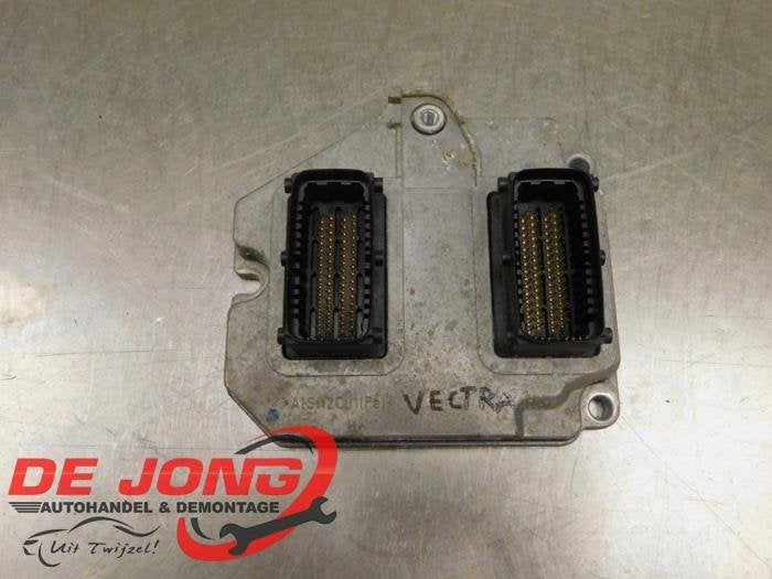 Computer Motormanagement van een Opel Vectra, Gebruikt, -, -, Opel