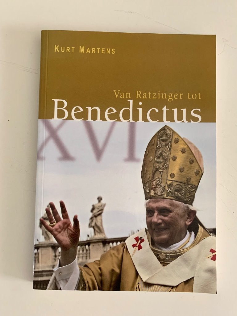 Van Ratzinger tot Benedictus XVI, K. Martens, Livres, Religion & Théologie, Enlèvement ou Envoi, Comme neuf, Christianisme | Catholique